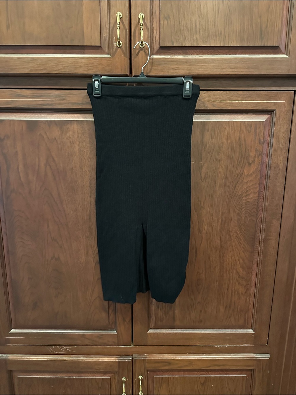 Pink Lily midi skirt in black sz S